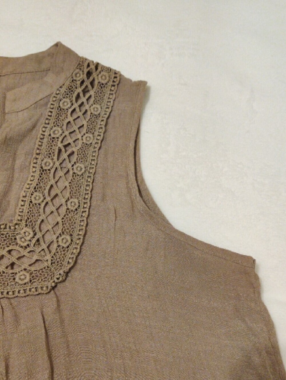bobeau Crochet-Trim Sleeveless Tunic in Taupe - Picture 10 of 11